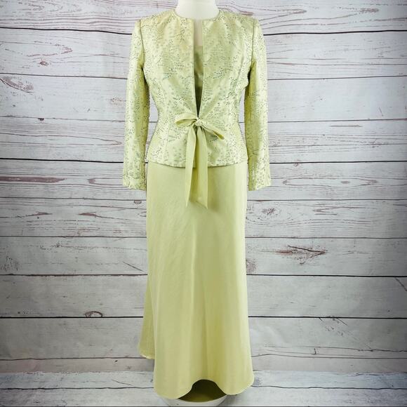Cachet green 2 piece dress jacket set beaded shimmer